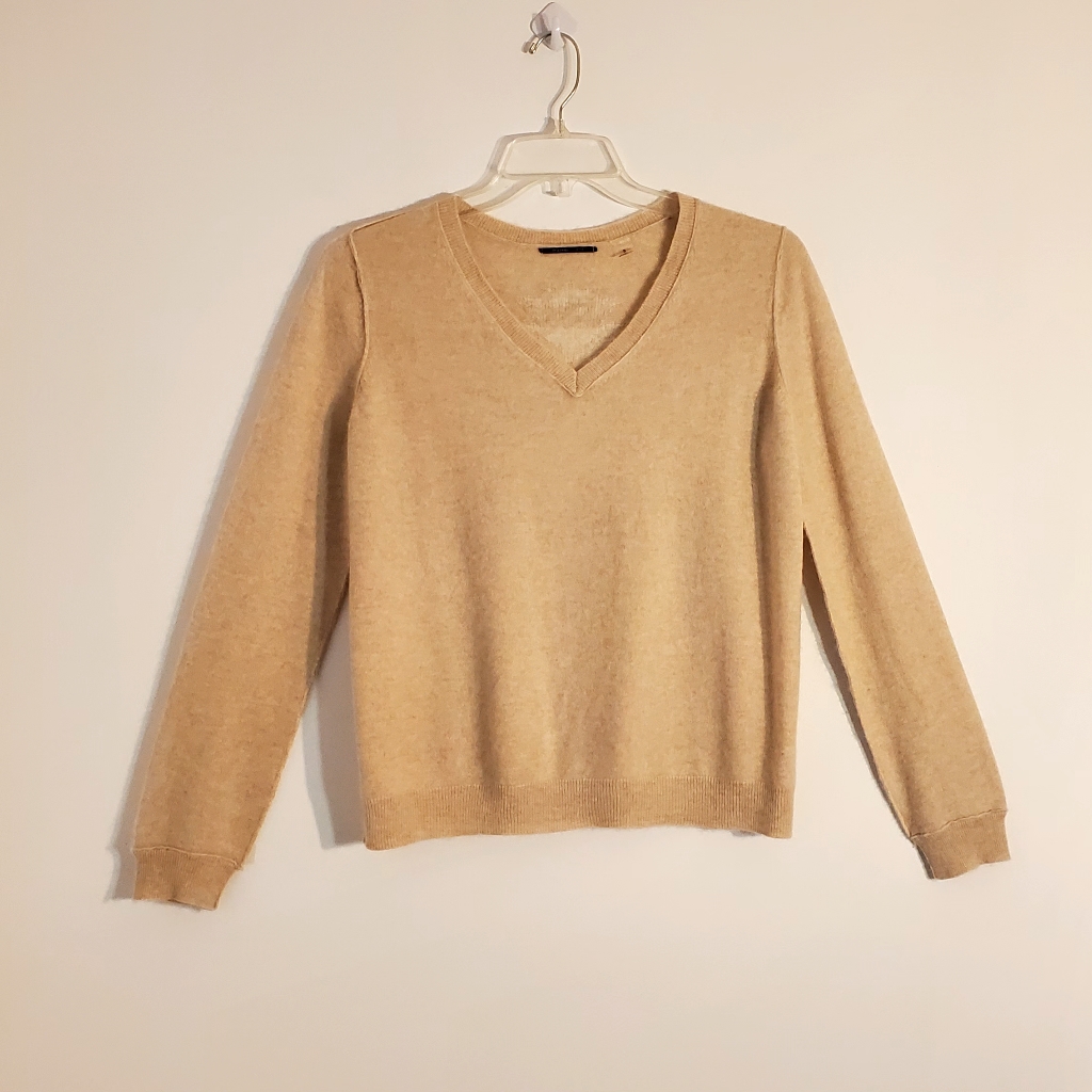 Brazeau Tricot Cashmere V-Neck Sweater